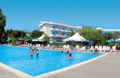 Villaggio sul mare per famiglie a Scalea